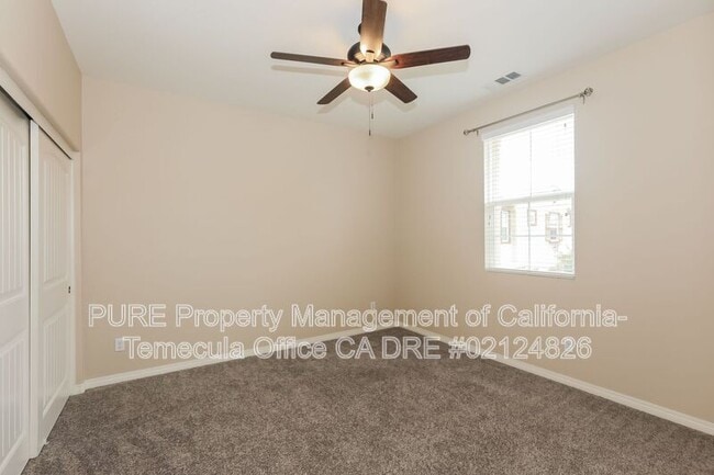 Building Photo - 40324 Calle Real