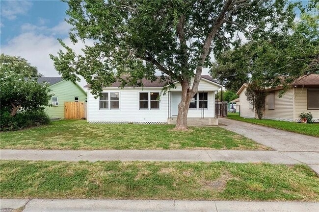 Building Photo - 4429 Moravian Dr