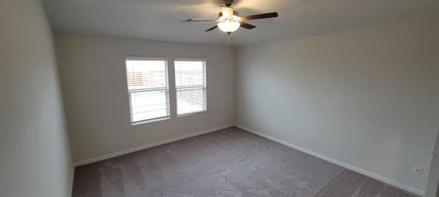 Building Photo - 2633 Oneida Ln