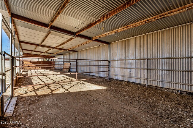 Building Photo - 18006 N Villa Rita Dr