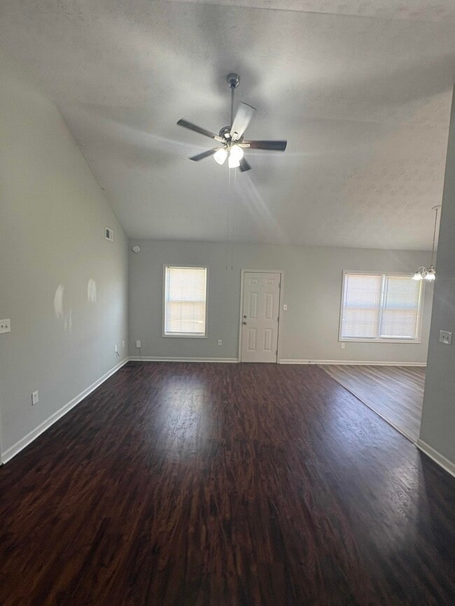 Building Photo - 508 Bridgeport Pl