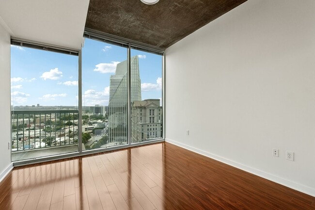 Building Photo - High-rise Luxury 1 Bedroom Buckhead Condo, Skyline Views of Atlanta!