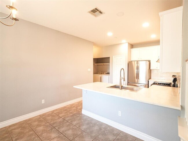 Building Photo - 14815 Avery Ranch Blvd