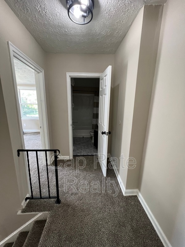 Building Photo - 57 N Waverly St