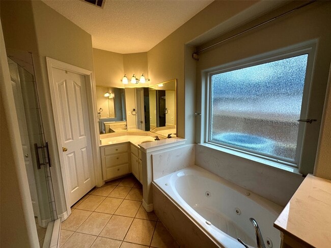 Building Photo - 12629 Capricornus