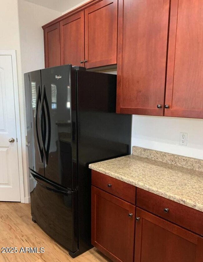 Building Photo - 1265 S Aaron