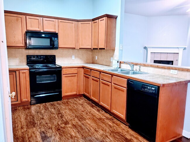 Building Photo - 5866 Palo Pinto Dr