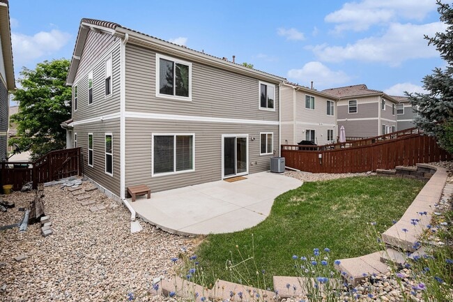 Building Photo - 4 Bedroom 2.5 Baths in the Meadows Castler...