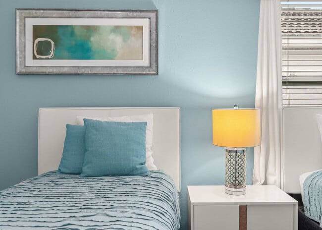 Building Photo - 1521 Flange Dr