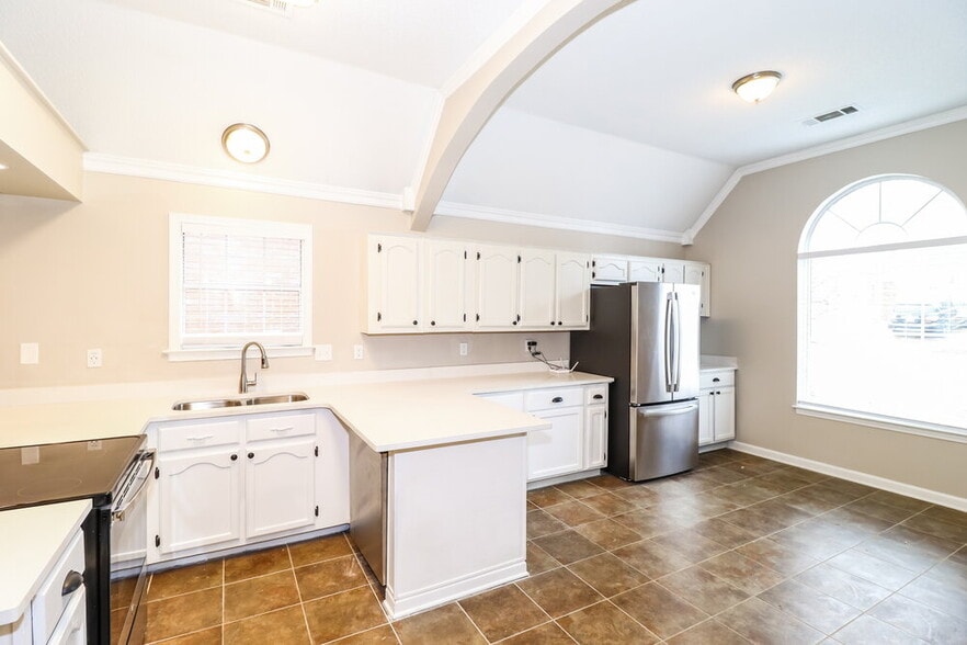 Building Photo - 3099 Brandon Way Ln