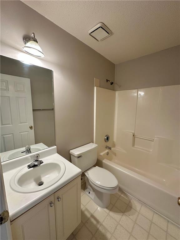 Building Photo - 4143 Lake Mist Dr NW