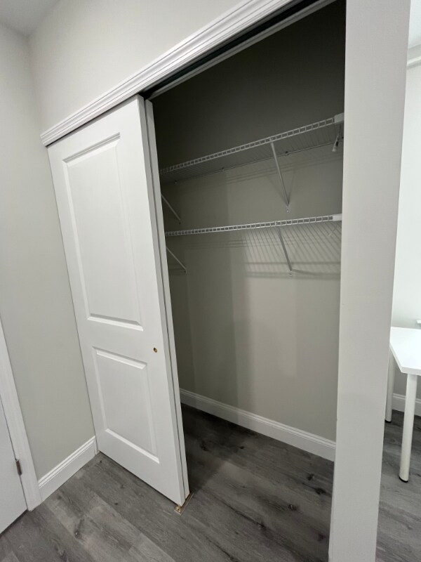 Building Photo - 106 S 42nd St