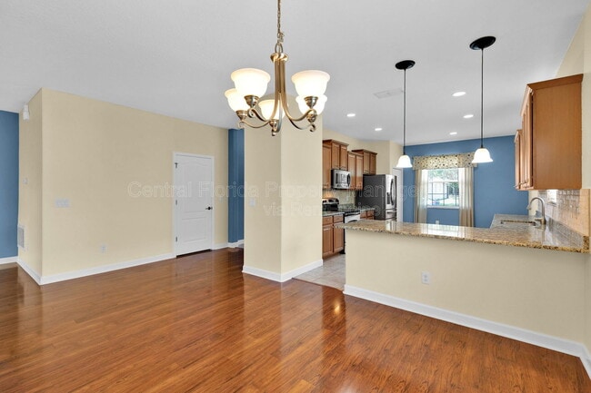 Building Photo - 3677 Serena Ln