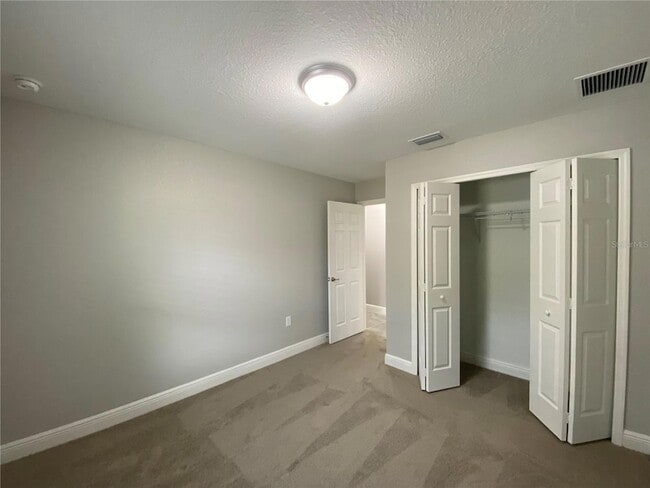 Building Photo - 2840 SW 147 St