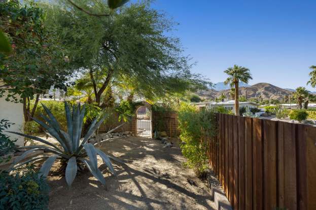 Building Photo - 38820 Bel Air Dr