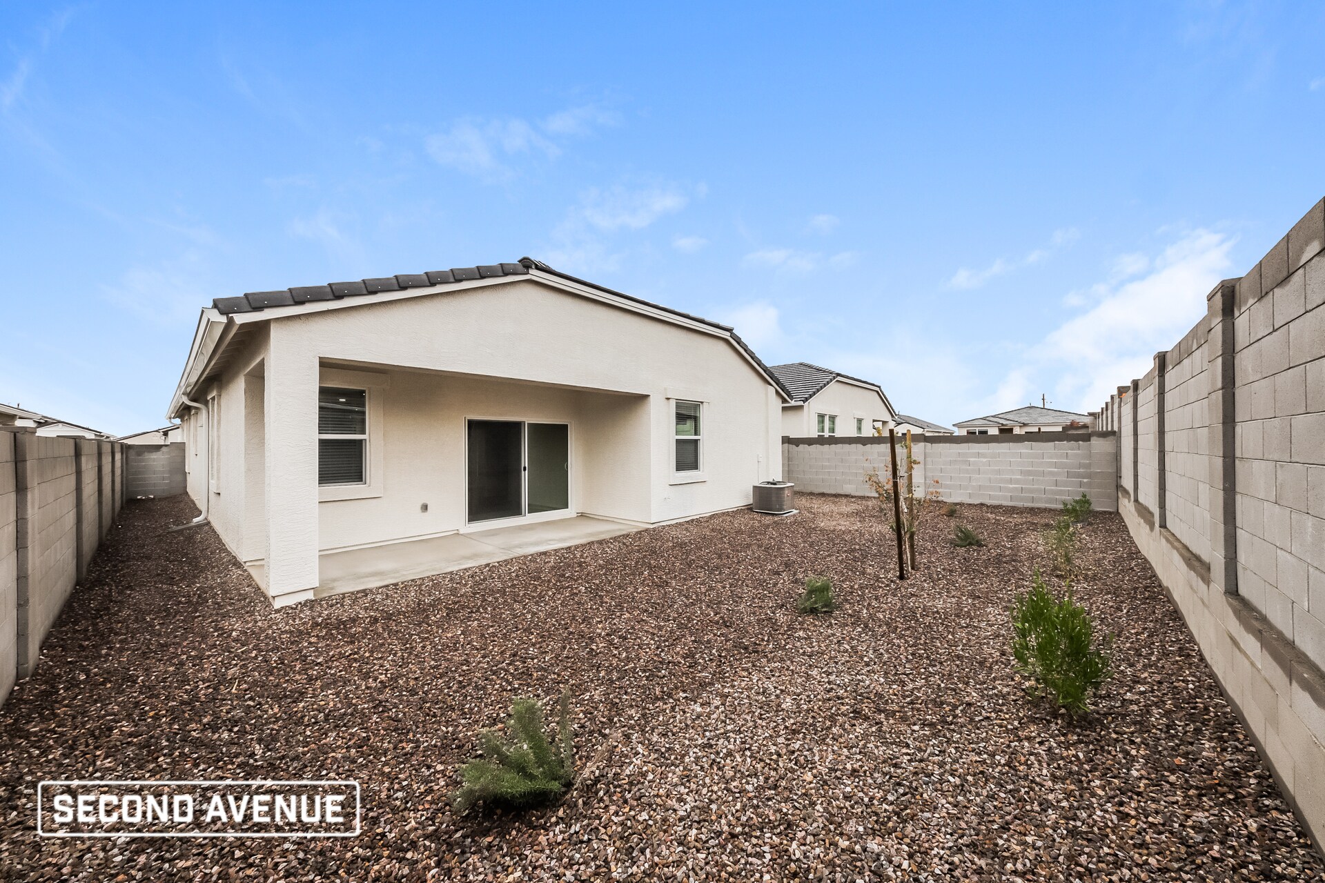 Building Photo - 18458 W Faye Way