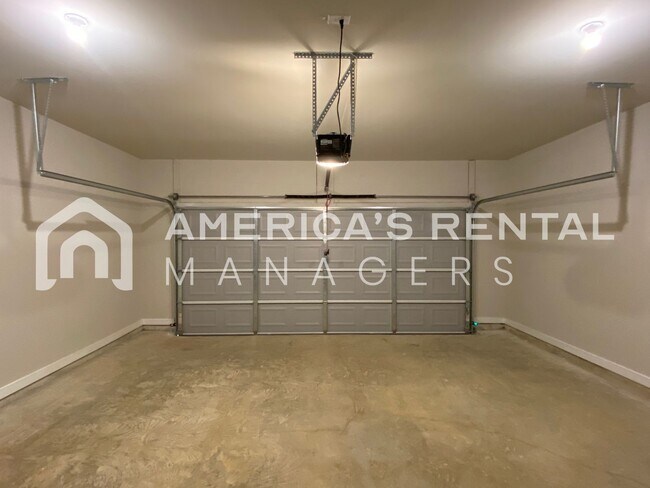 Building Photo - DEPOSIT PENDING! Home for Rent in Clanton, AL!!! COMING SOON! Deposit Pending!!