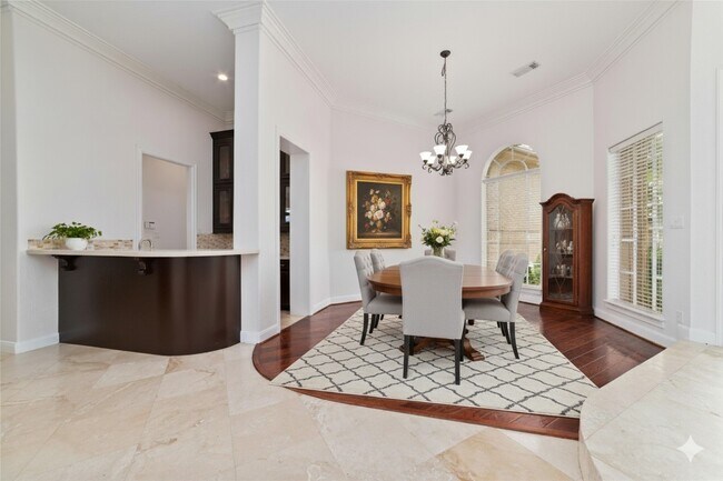 Building Photo - 32610 Whitburn Trail