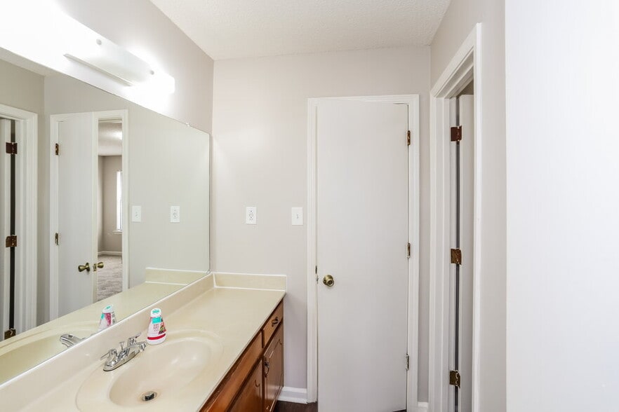 Building Photo - 7760 Biloxi Cove