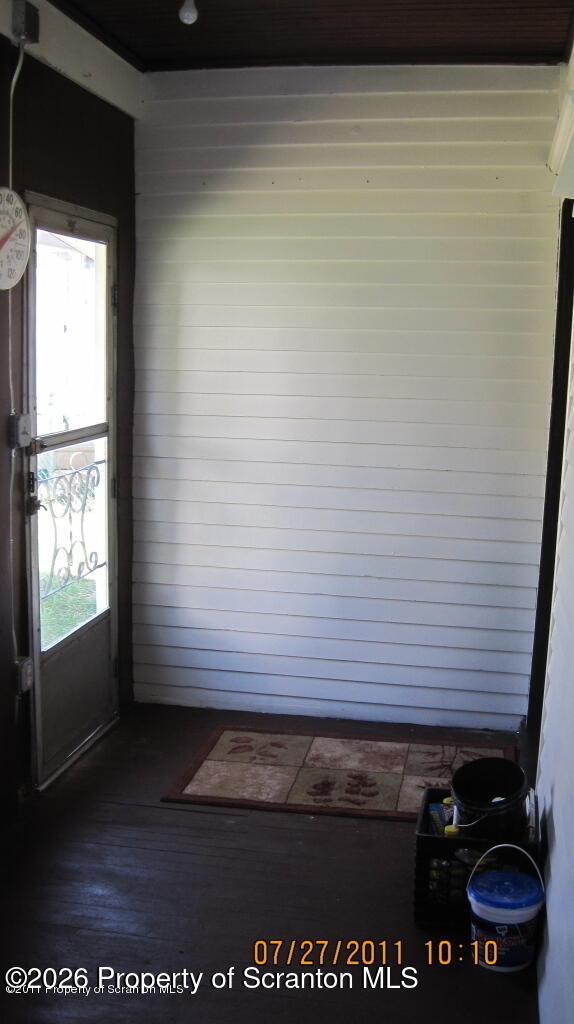 Building Photo - 1428 Church Ave