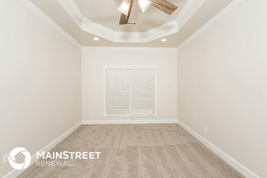 Building Photo - 180 Steeplechase Ct