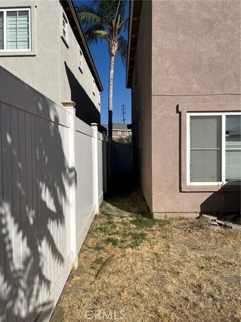 Building Photo - 1241 Castledale St