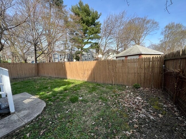 Building Photo - 344-346 Hyde Park Ave