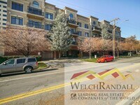 Building Photo - Spacious 2-Bedroom Condo in Prime Downtown...