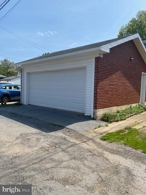 Building Photo - 112 N Miller St