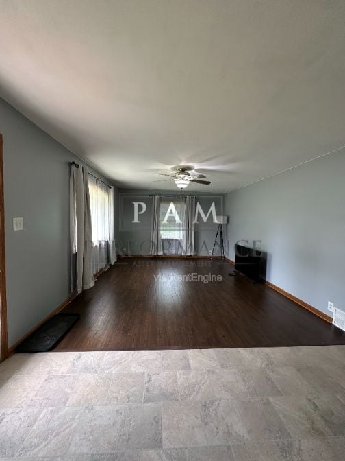 Building Photo - 7116 W Armour Ave