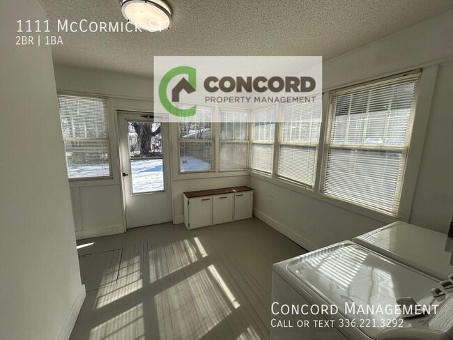 Building Photo - 1111 McCormick St