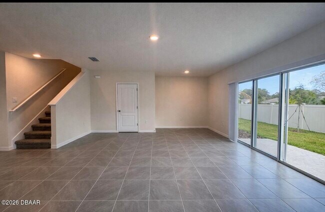 Building Photo - 2744 Golden Trout Ln