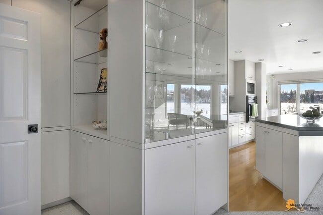 Building Photo - 1835 W 15th Ave