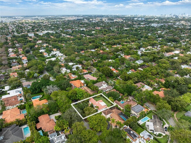 Building Photo - 1503 Granada Blvd