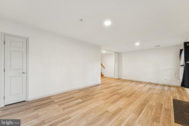 Building Photo - 8536 Bells Ridge Terrace