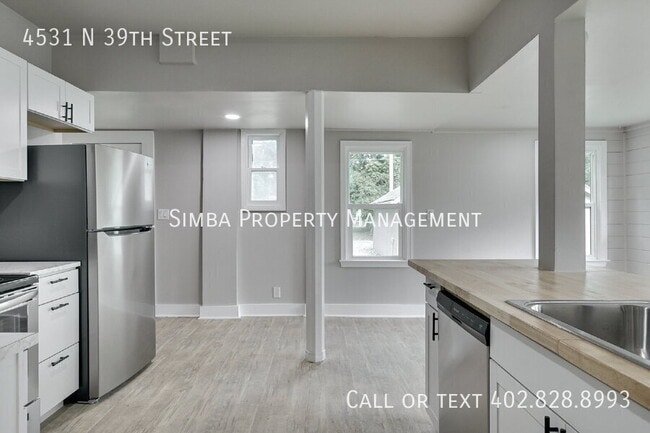 Building Photo - 4531 N 39th St