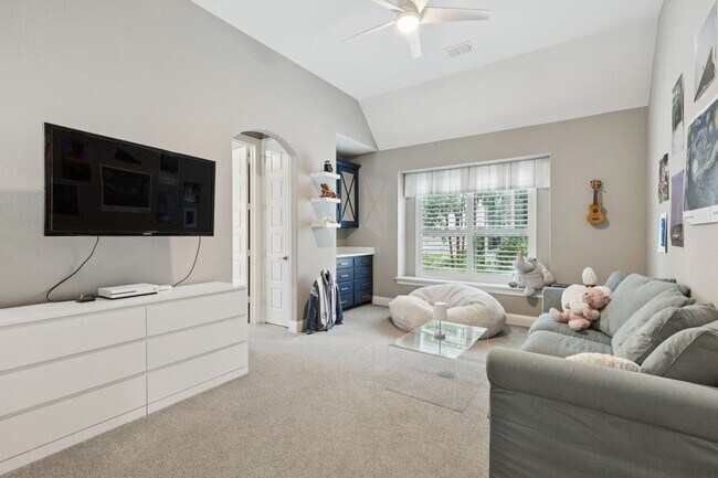 Building Photo - 2607 Maverick Way