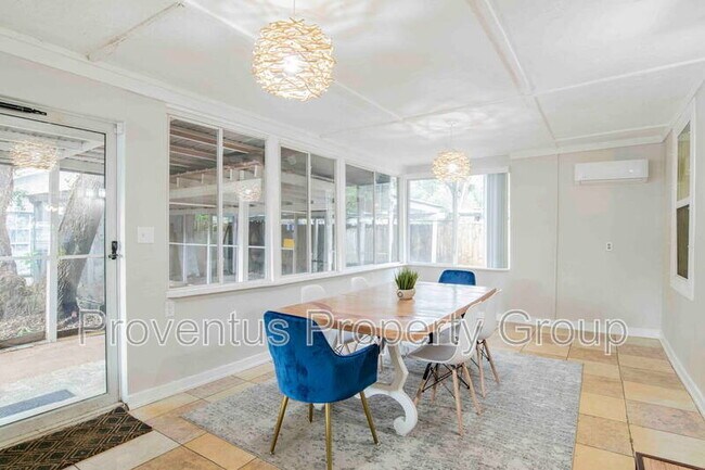 Building Photo - 14 Lieutenant St