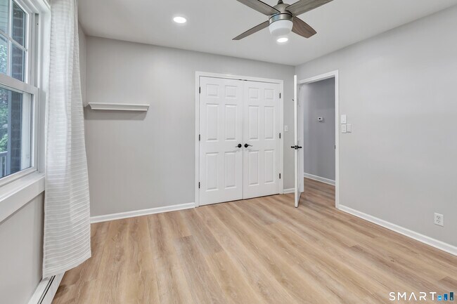 Building Photo - 61 Wakeley St