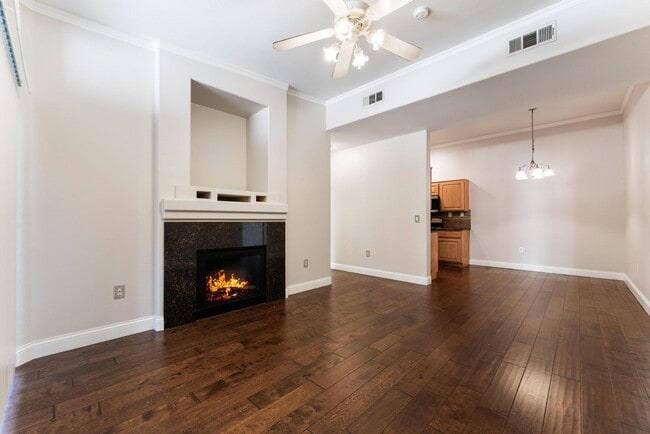 Building Photo - Upgraded condo in gated community
