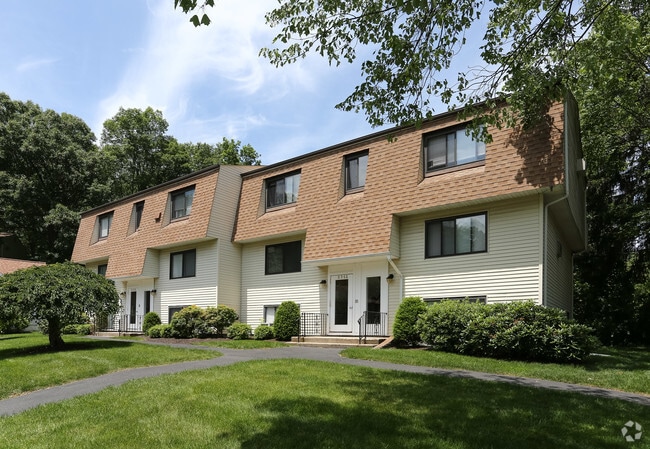 Building Photo - Ramblewood Apartments