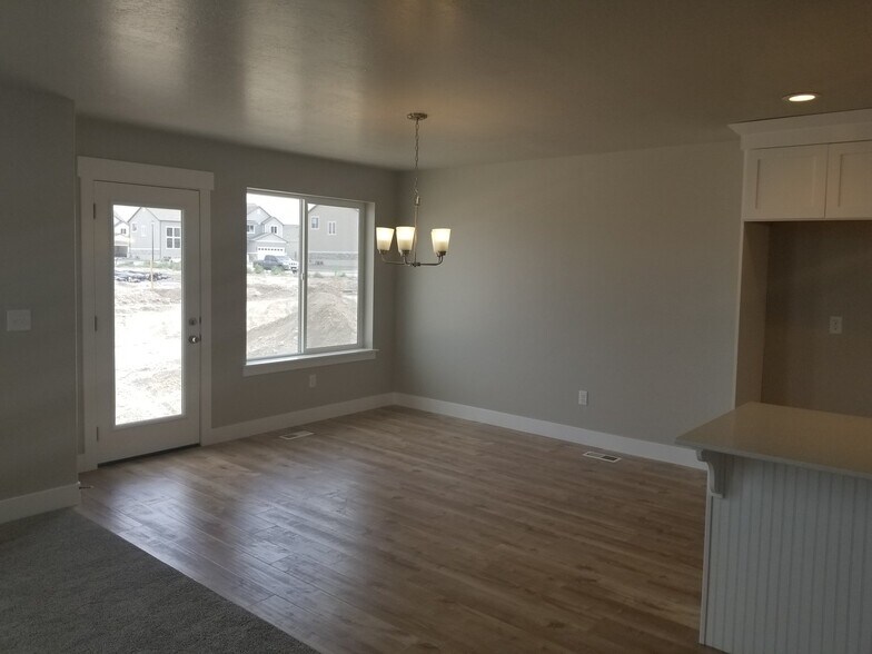 Building Photo - 4059 W 1850 N