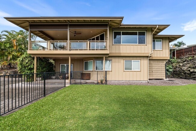 Building Photo - 75-358 Melelina Pl