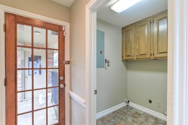 Building Photo - 3513 Meadowside Dr