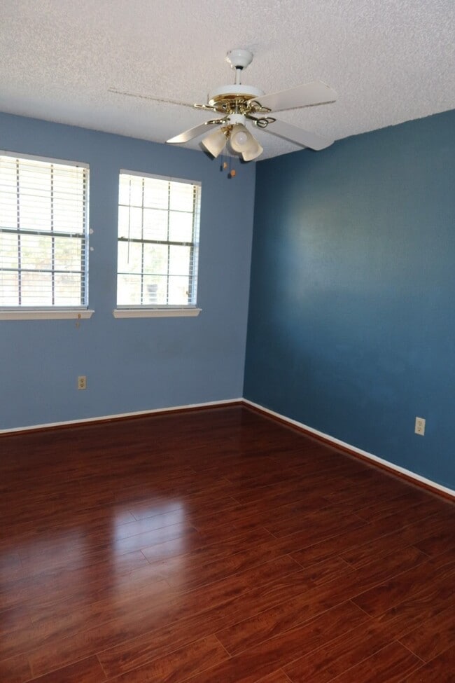 Building Photo - 3418 Big Horn Ct