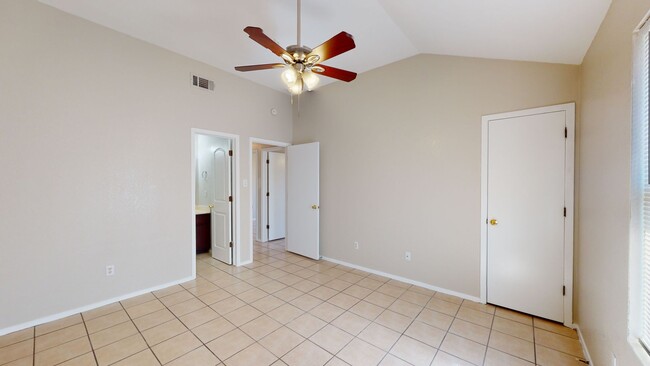 Building Photo - 2 WEEKS FREE! ALL TILE 3 BEDROOM, 2 BATH, ...