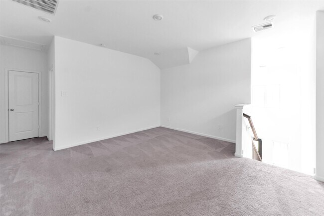 Building Photo - 1426 Northwood Blf Ln