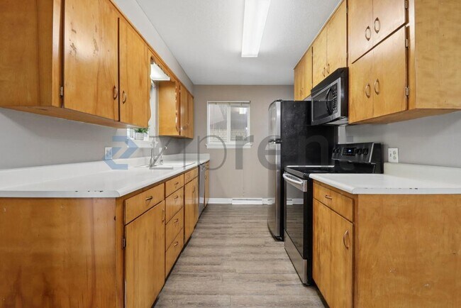 Building Photo - Unit