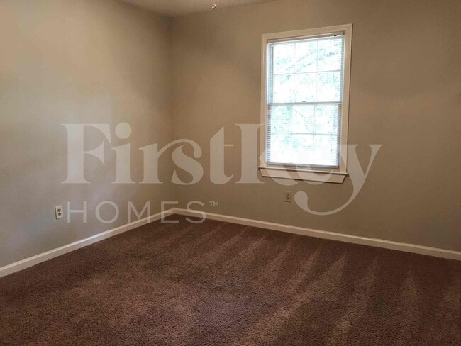 Building Photo - 1201 Creekwood Cove