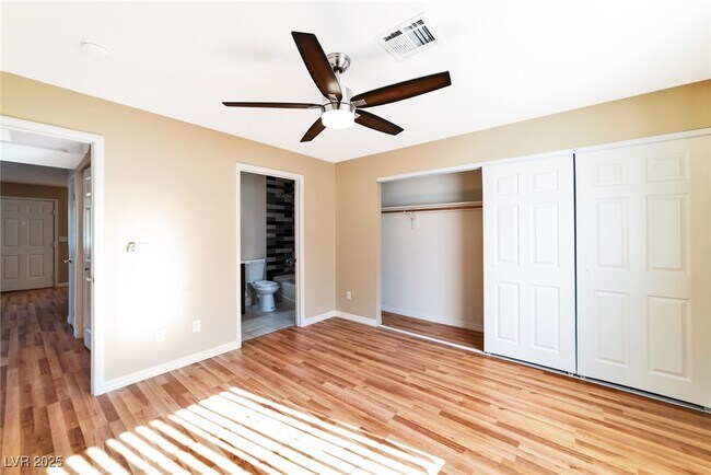 Building Photo - 8410 Eldora Ave